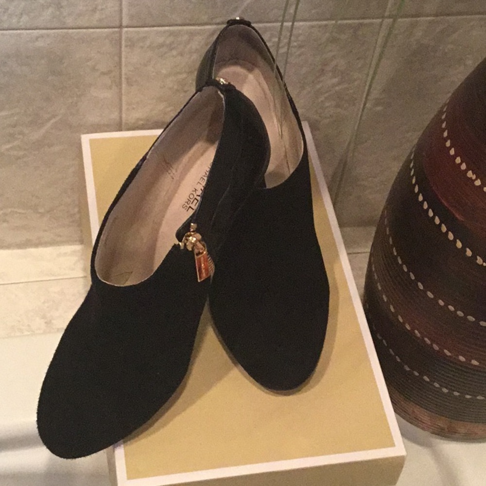 Michael Kors Sammy ankle boots